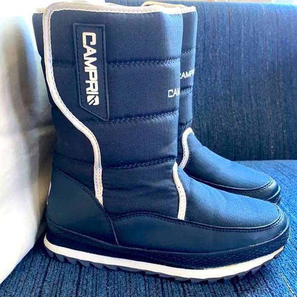 campri Shoes - ❄️Campri Snow Joggers, size 6 US/ 4 UK, EUC ❄️